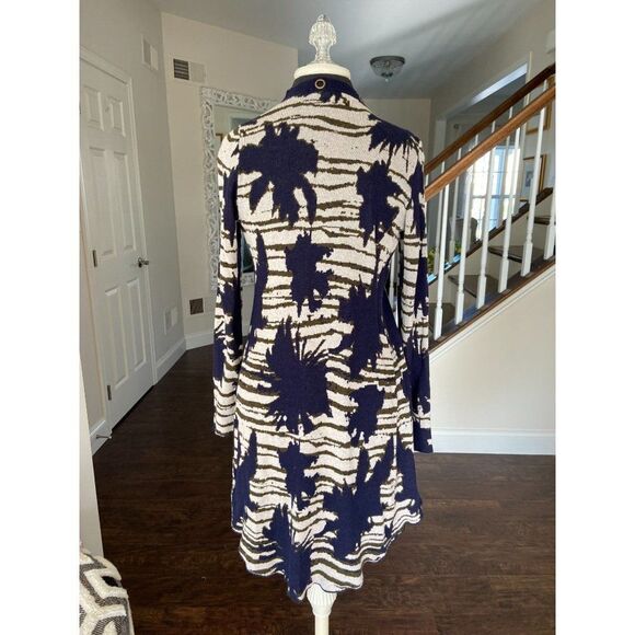 Belldini Sweater (Size Small) - Picture 3 of 4